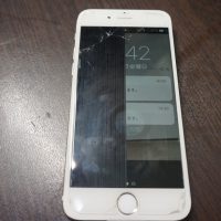iPhone6液晶画面交換-9H保護ガラスサービスします1