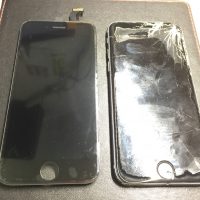 iPhone6黒液晶画面交換2