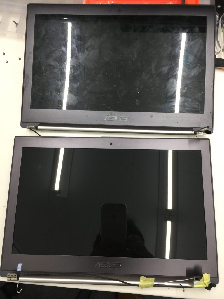 ASUS Zenbook UX31E 液晶画面パネル交換を格安修理4