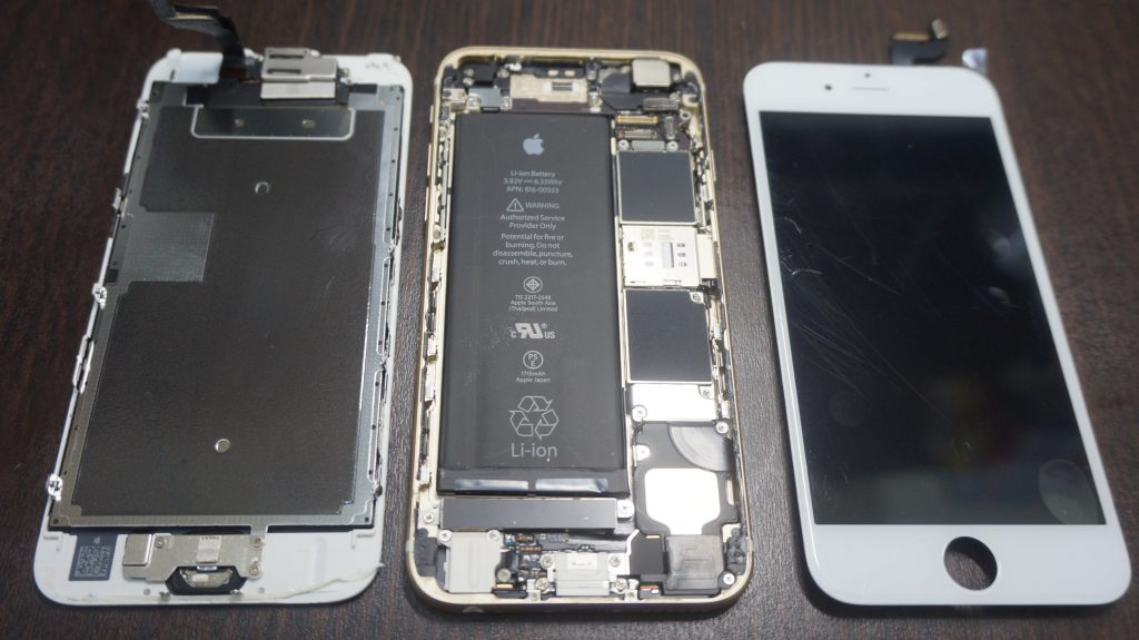 液晶割れ iPhone6s 4