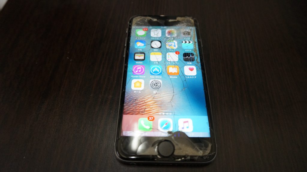 安い液晶交換 iPhone6s 1