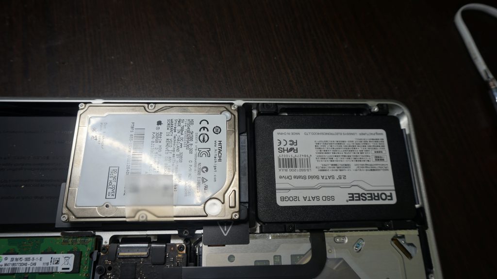 動作がカクつく SSD換装 Macbook Pro 13 2011 3