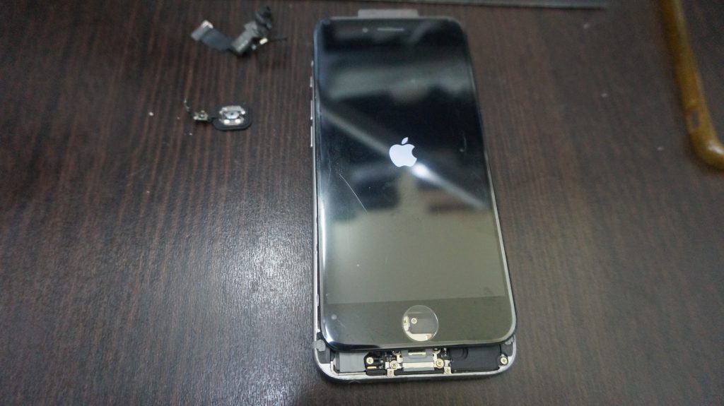 -画面液晶割れ交換 iPhone6 7