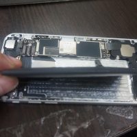 バッテリーが膨らむ バッテリー交換 iPhone6 5