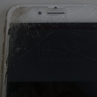 画面パネル割れ液晶交換 iPhone7 2