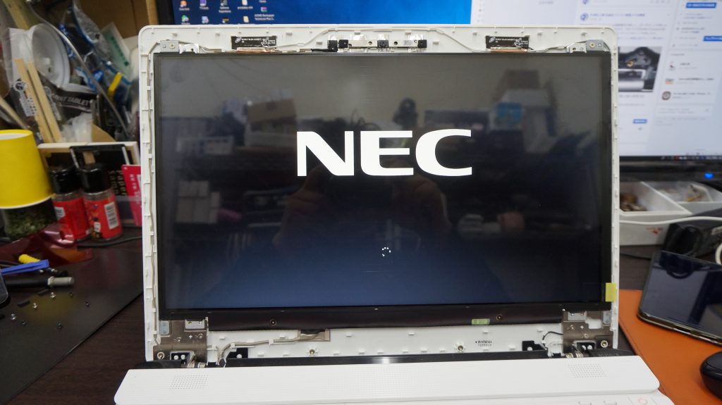 液晶割れにより液晶交換 NEC Lavie N350/B 5