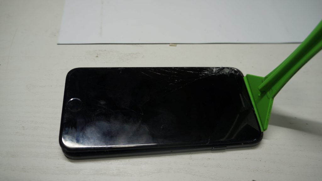 液晶ガラス割れ交換約30分 iPhone7 3
