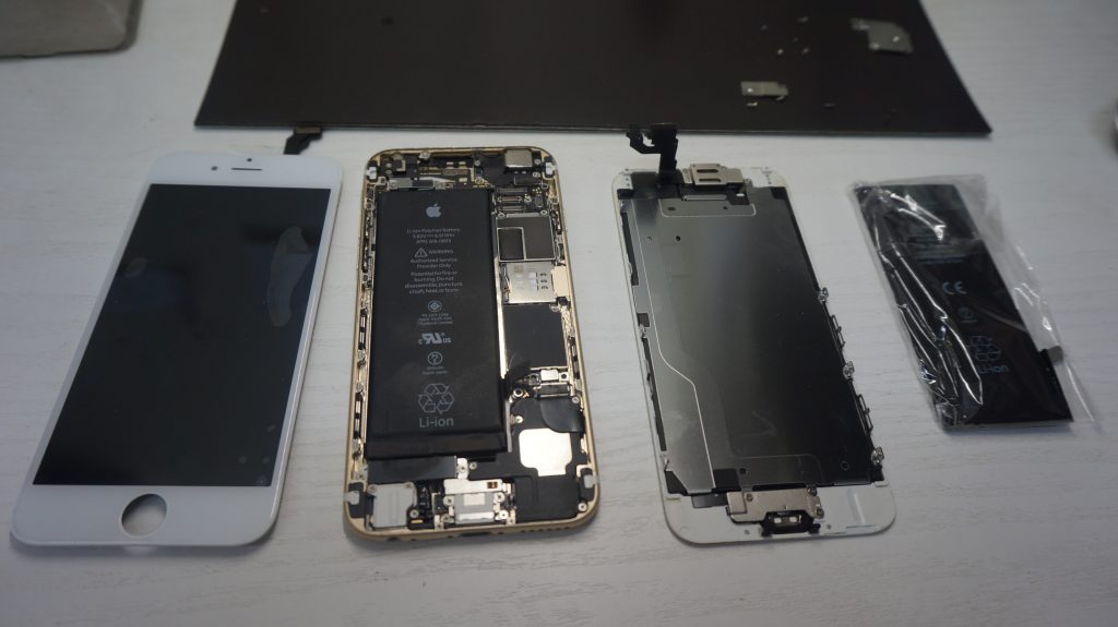 画面割れ＋バッテリー同時交換 iPhone6 3