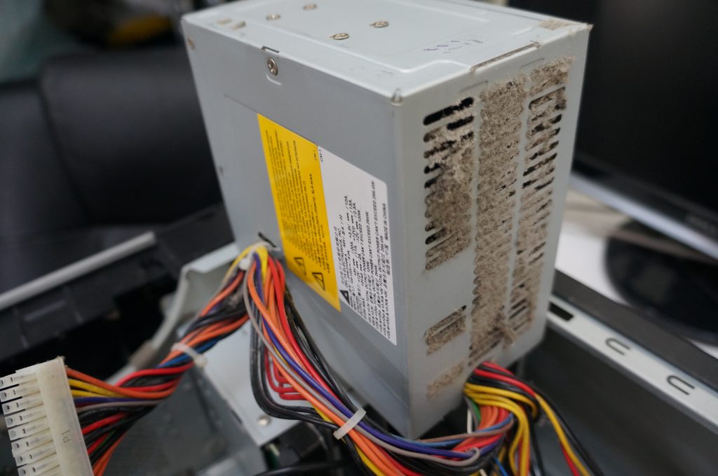 電源がつかない 電源交換 NEC PC-MT80072GW 4