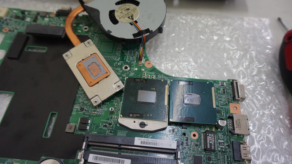 Lenovo G590 SSD装換 CPU装換4