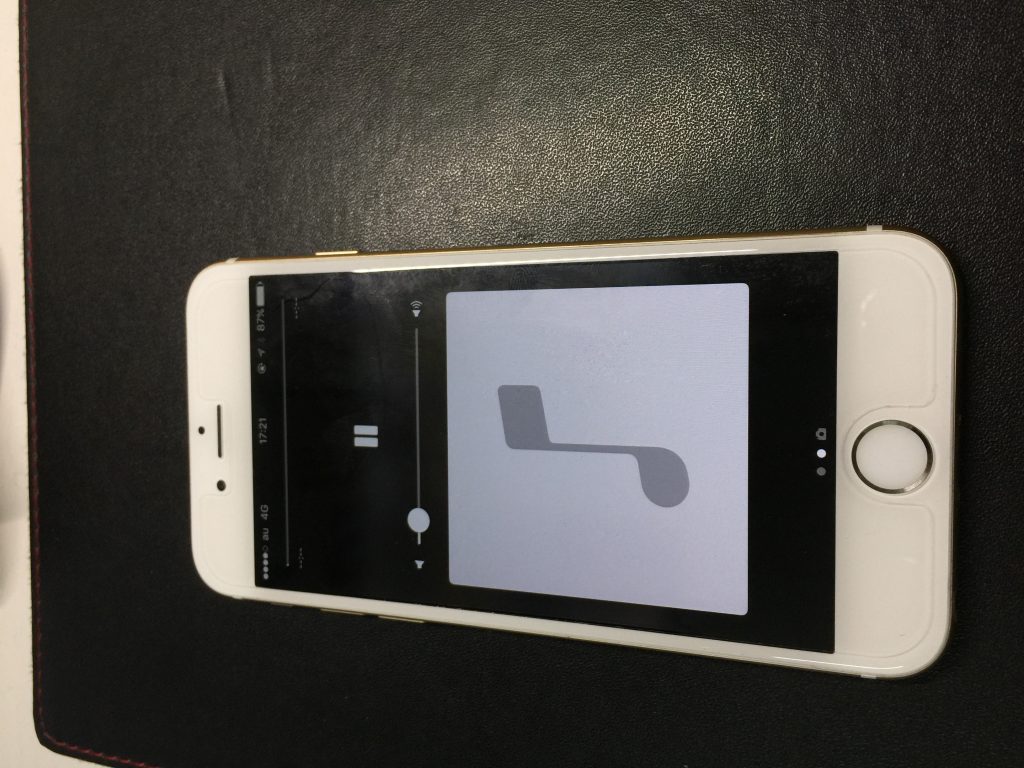 iPhone6sバッテリー交換1