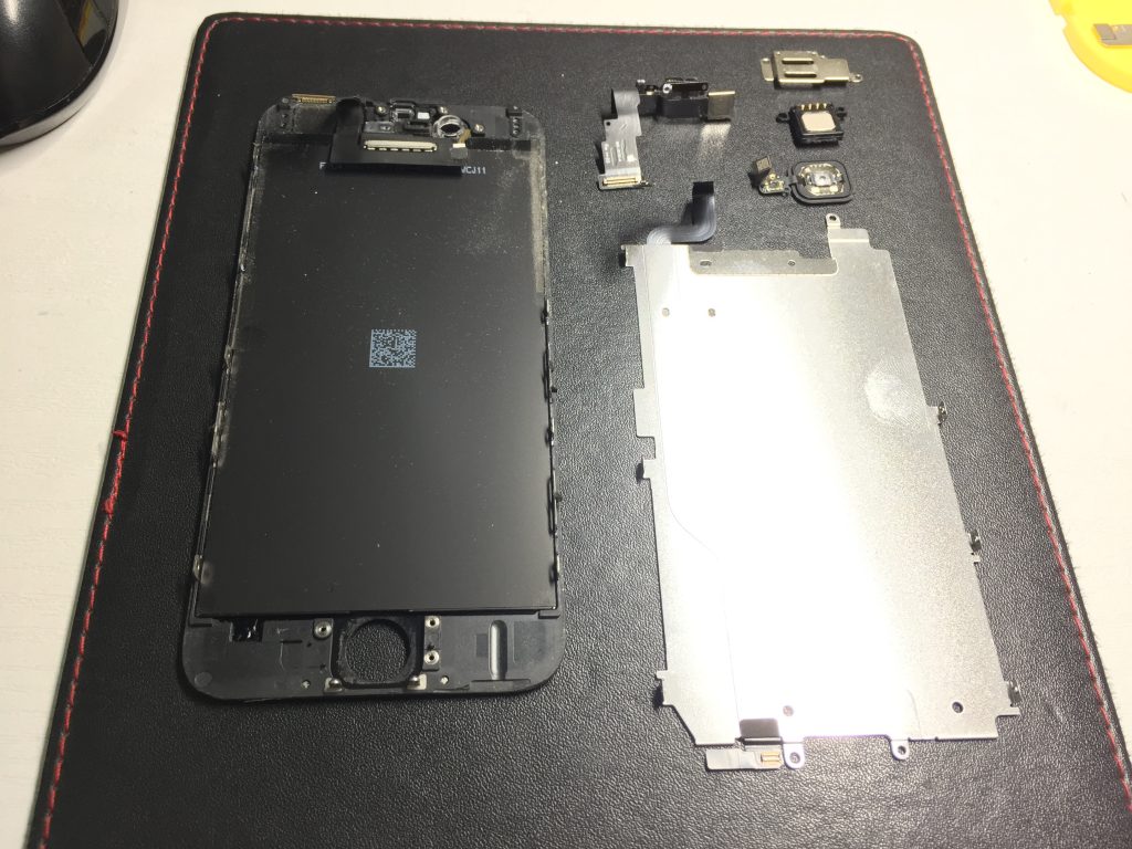 iPhone6黒液晶画面交換4