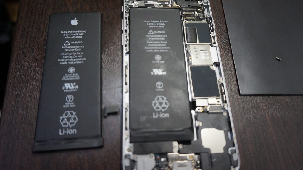 iPhone6 高品質バッテリー交換15分でできます4