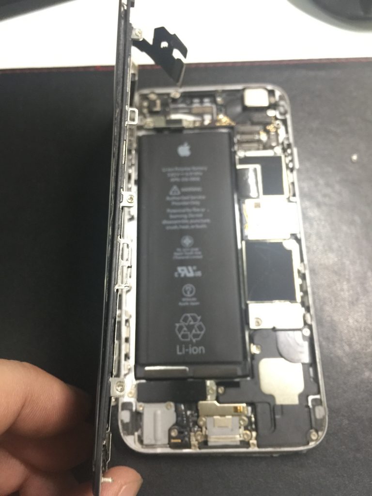 iPhone6黒 液晶画面交換 高品質新品パネルが安い3