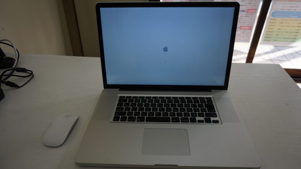 Macbook Pro A1297(17-inch, Late 2011) 起動がおそい1