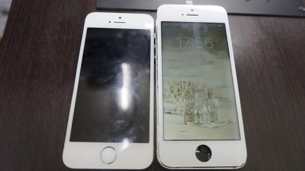 iPhone5s まだまだ現役：ガラス割れ液晶割れを新品パネルに交換します！3