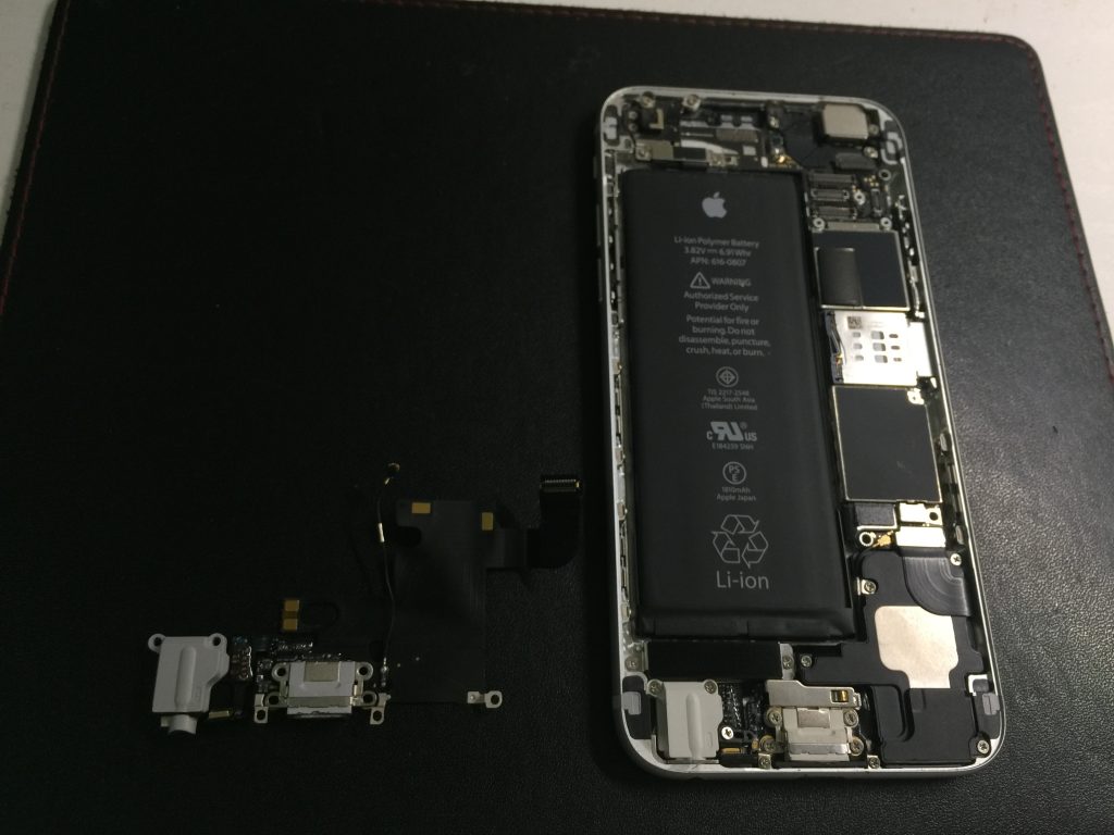 iPhone6 充電できないライトニングユニット交換 ドック異常4