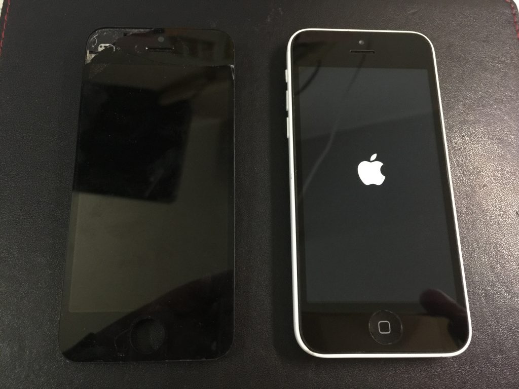 iPhone5c 液晶割れ画面割れパネル割れガラス割れ交換3