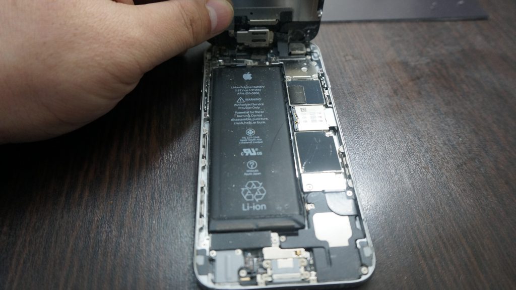 iPhone6 液晶パネル交換2