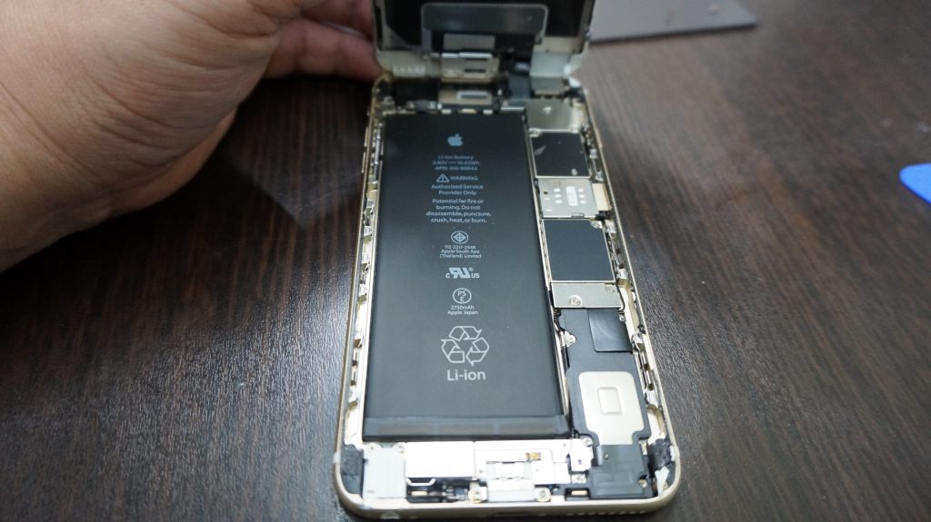 液晶割れ格安 iPhone6s 2