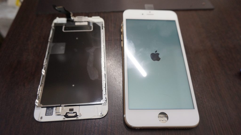 液晶割れ格安 iPhone6s 3