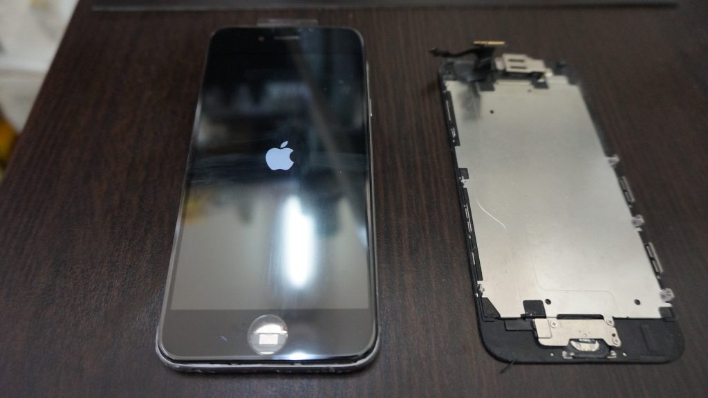 激安で液晶交換 iPhone6 3