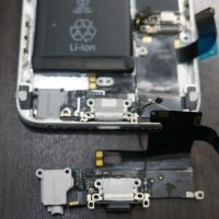 充電できない ドックコネクタ交換 iPhone6 3