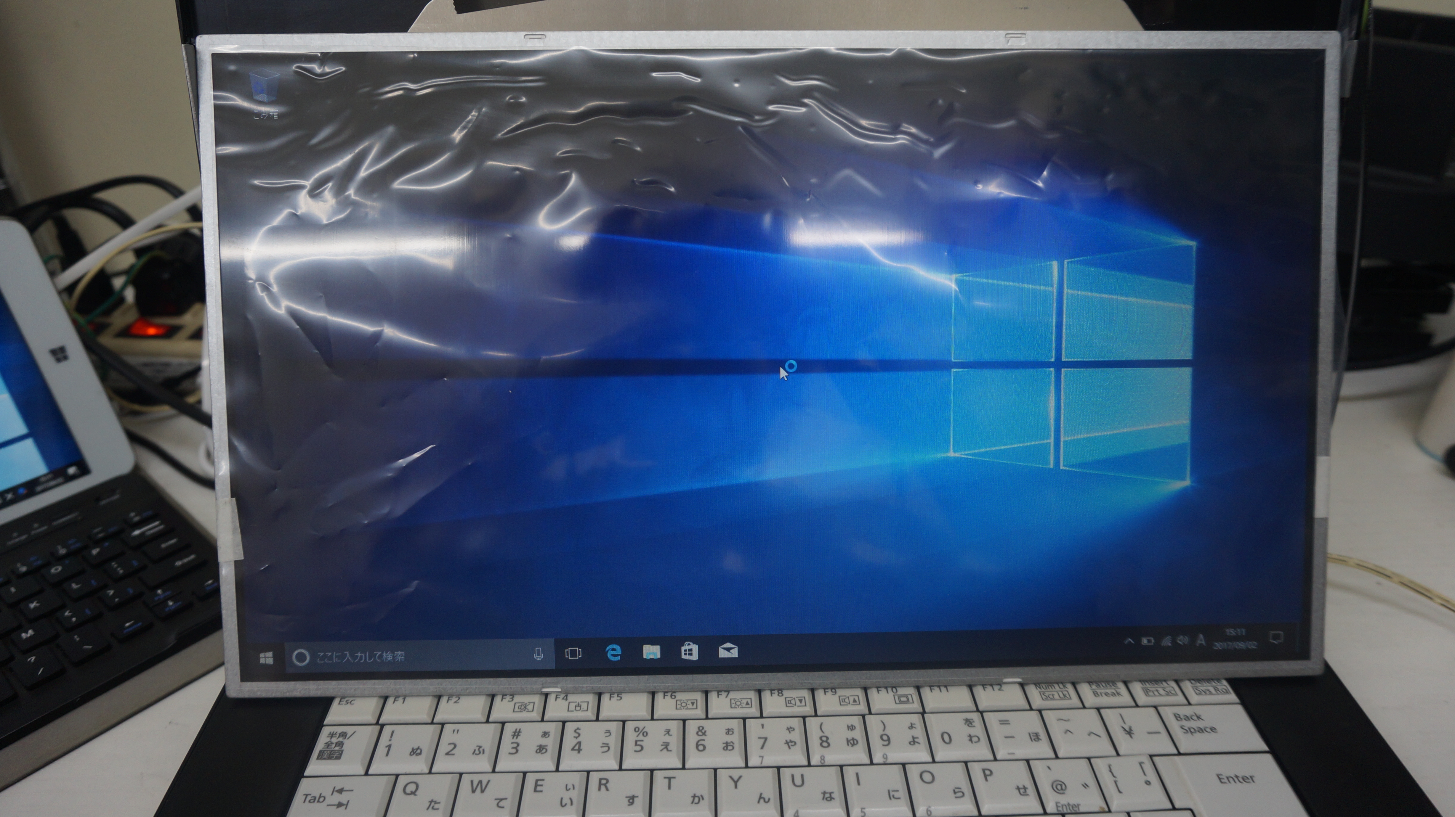 液晶交換 FUJITSU LIFEBOOK A572 4
