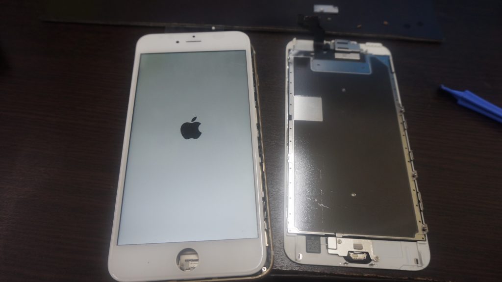 液晶ガラス割れパネル交換 iPhone6s 4