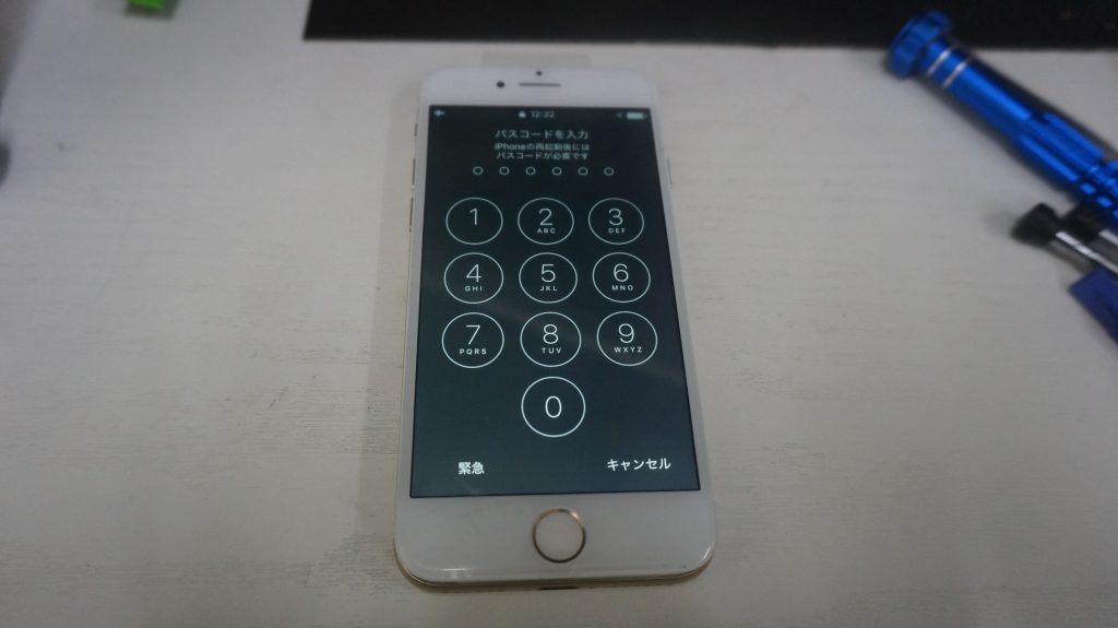 液晶割れ画面割れを安く交換 iPhone7 6