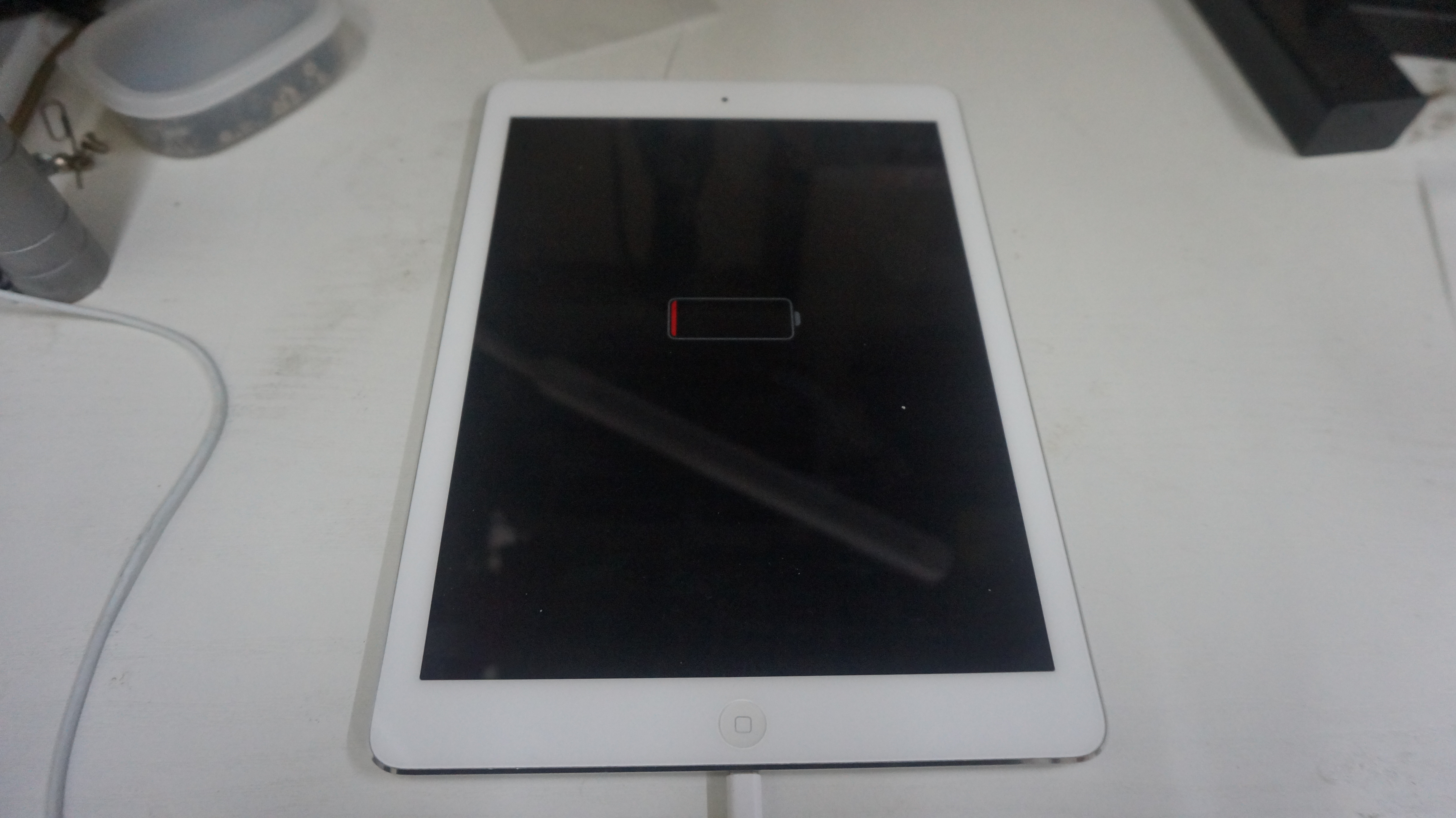 充電がすぐなくなる バッテリー交換 iPad Air 1