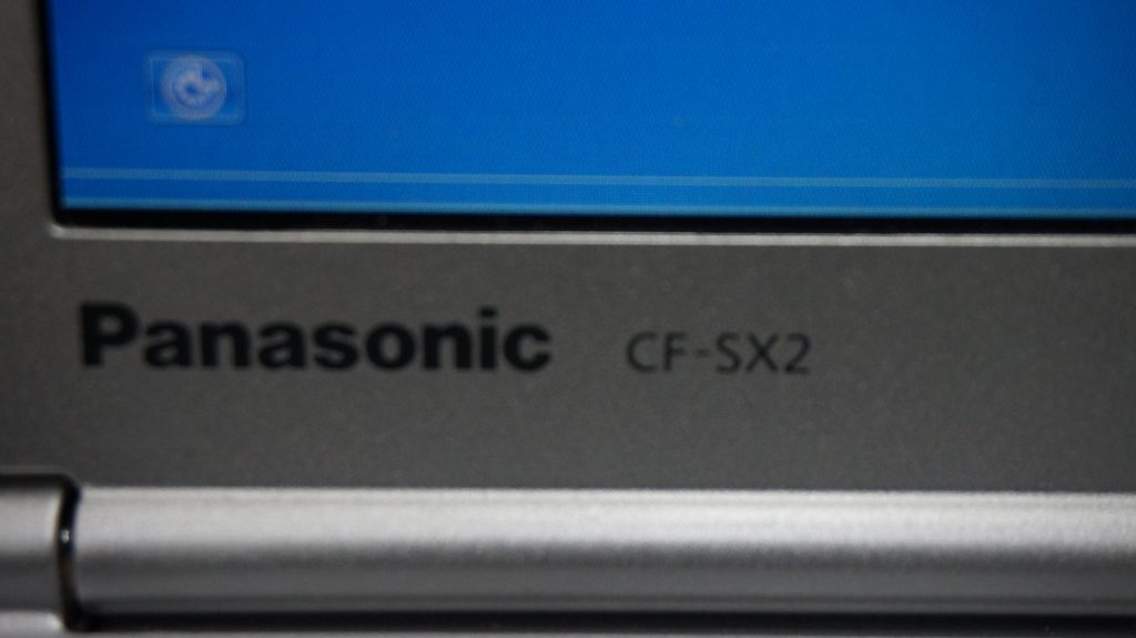 液晶割れ交換 Panasonic Let's Note CF-SX2 2