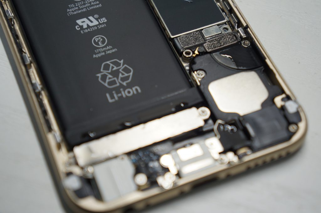 水没＋液晶交換 iPhone6s 3