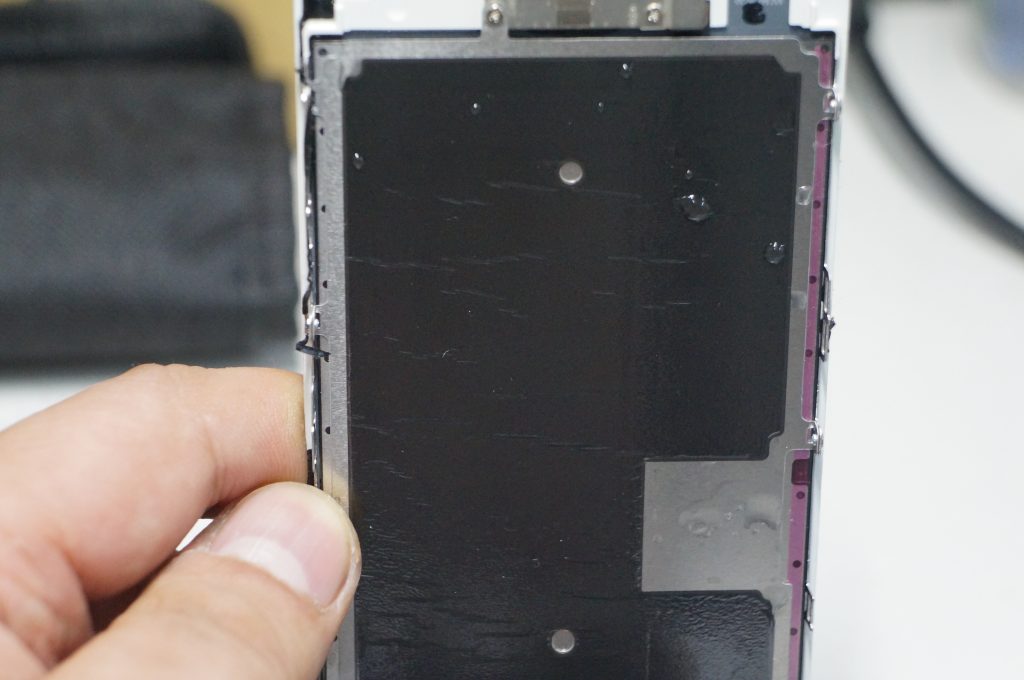 軽い水没 バッテリー交換 iPhone6 2