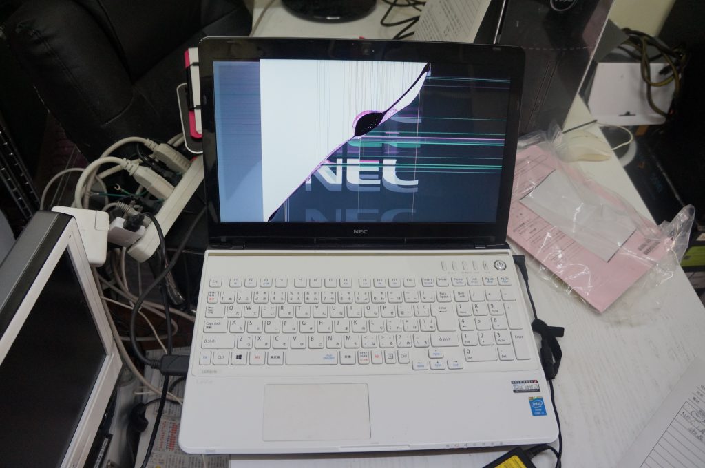 画面割れ 液晶パネル交換 NEC LS350 NSW-E3 1